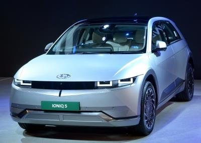 Auto Expo 2023 Hyundai Launches Ioniq 5 EV MENAFN