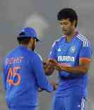 IPL 2023: Mumbai Indians Coach Boucher Open To Resting Captain Rohit I...