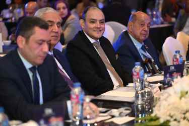 Egyptian Prime Minister Follows Up On Efforts To Increase Strategic Reserves Of Essential Commoditie...