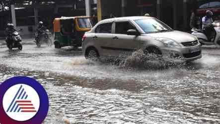 Monsoon Rains Lash Pakistan    9 Killed In Country's Southwest...
