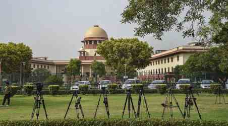  Lucknow Court Shootout: Six Cops Suspended For Laxity ...