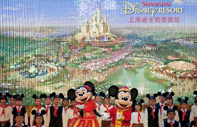 Disney China theme park opening delayed to 2016: report Disney China theme park opening delayed to 2016: report