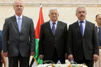 Pres. Abbas calls for not dragging Palestinian refugees into conflicts