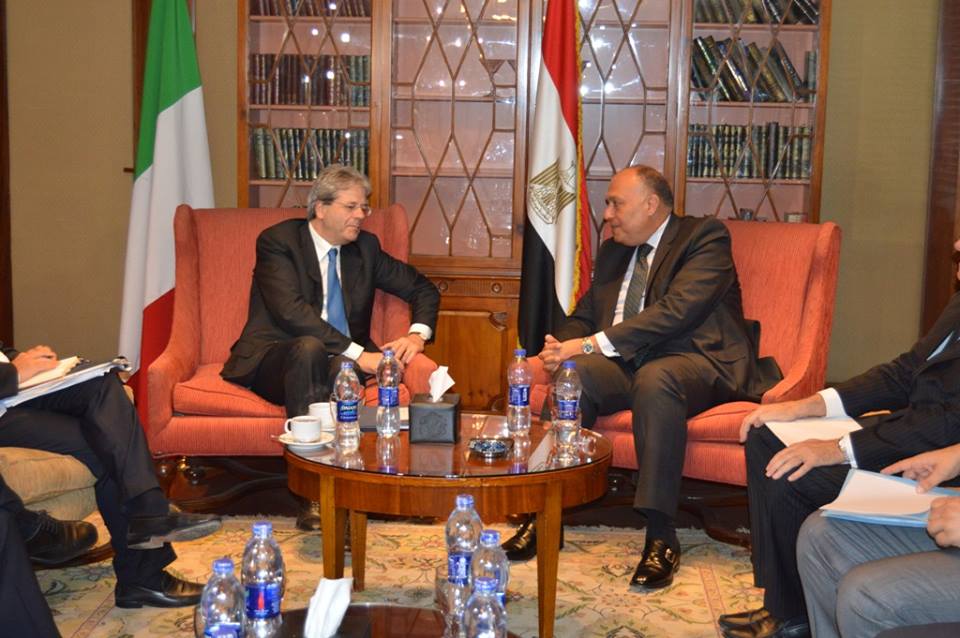Shoukry meets with Italian, Algerian counterparts on Libyan crisis