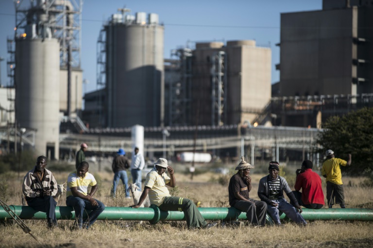 Miners Anglo American, Lonmin take axe to jobs