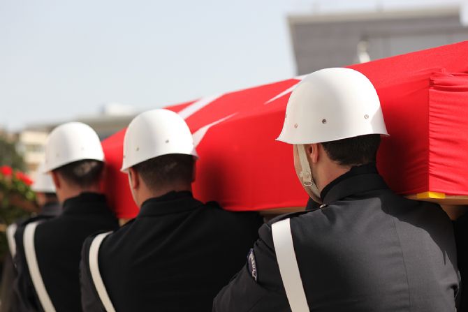 Four killed in PKK attacks in Turkey's southeast Four killed in PKK attacks in Turkey's southeast