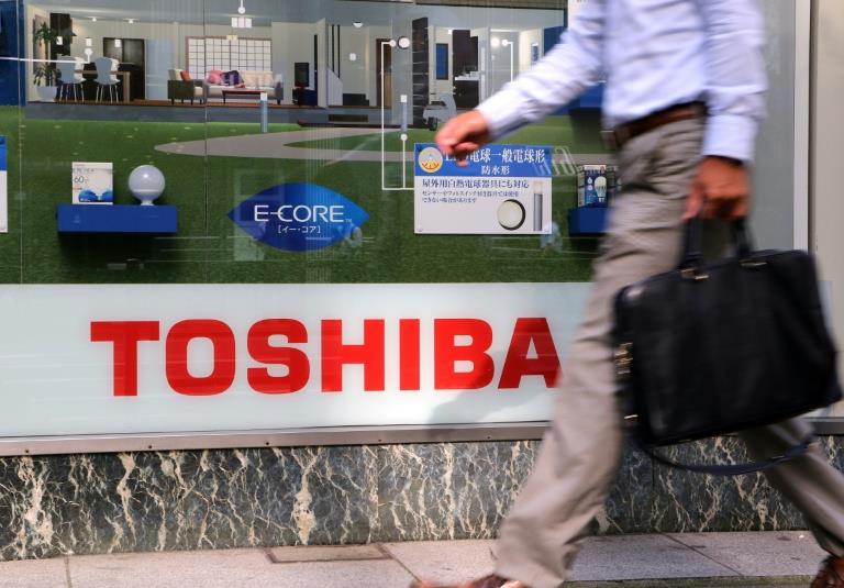 Toshiba in talks to sell image sensor ops to Sony: reports