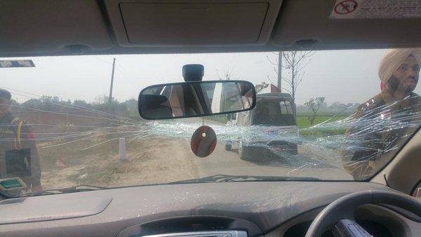 Kejriwal's car attacked in Punjab
