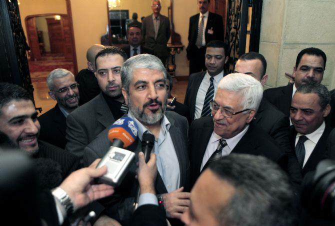 Fatah, Hamas trade blame for failure of Doha talks