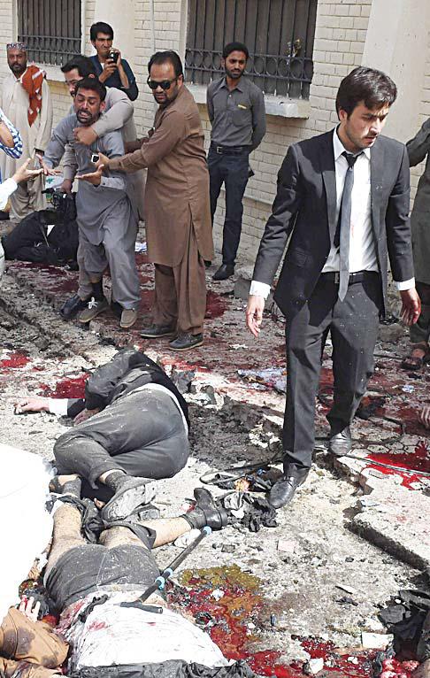 Pakistan 'hospital' bomb kills up to 70 Pakistan 'hospital' bomb kills up to 70