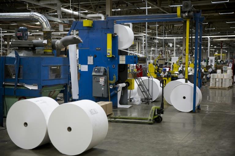 US launches dumping probe into Canadian paper imports