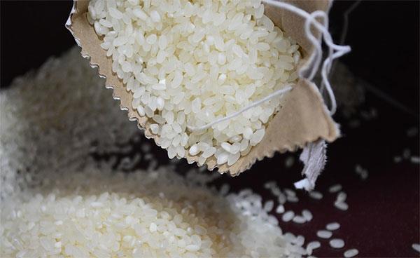 Kuwaiti market safe, free from 'plastic rice': ministry