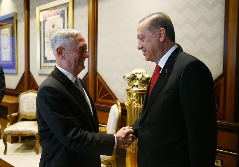 Turkey, US vow unity against terrorist groups