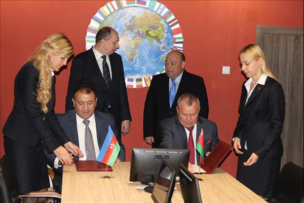Azerbaijan to produce tractors in Turkey (PHOTO) Azerbaijan to produce tractors in Turkey (PHOTO)
