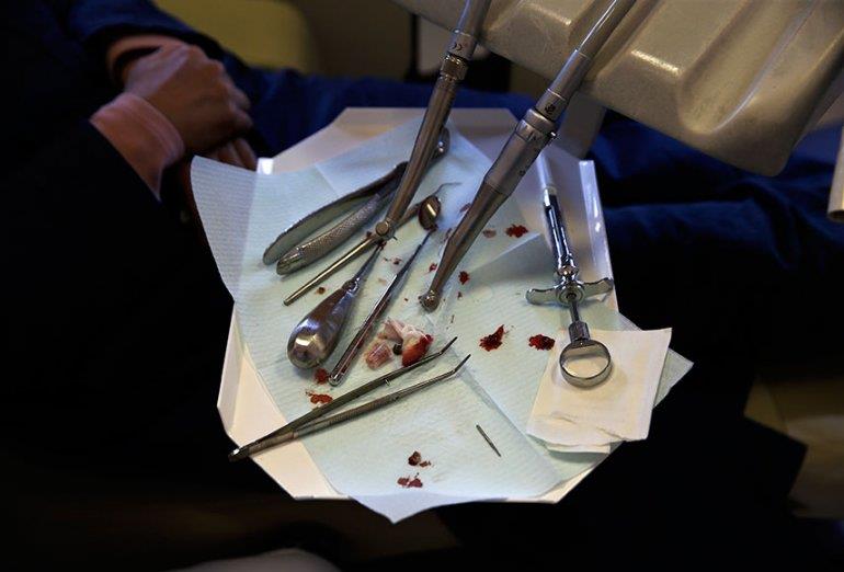 Dental clinics too expensive for many in Qatar