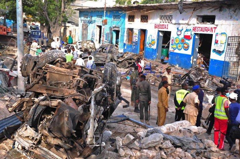 Somalia sacks security chiefs as attack toll hits 27
