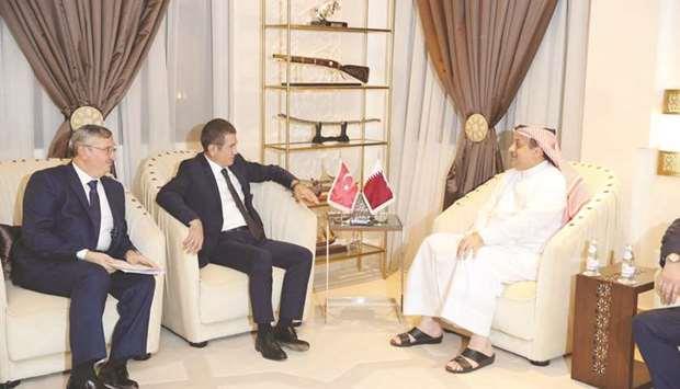 Qatar, Turkey discuss military ties