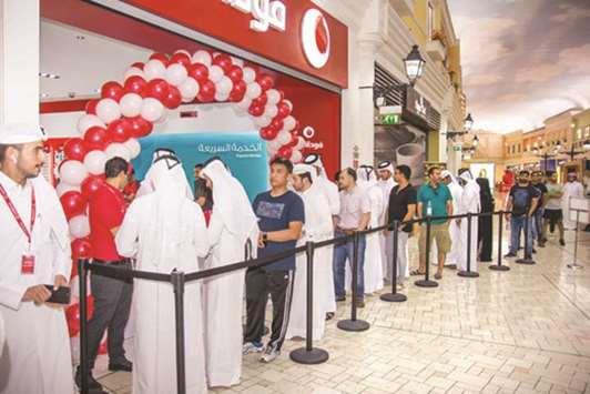 Vodafone Qatar delivers iPhone X to customers