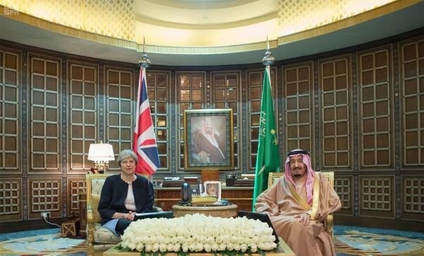 King Salman, British PM discuss developments in region, bolstering ties