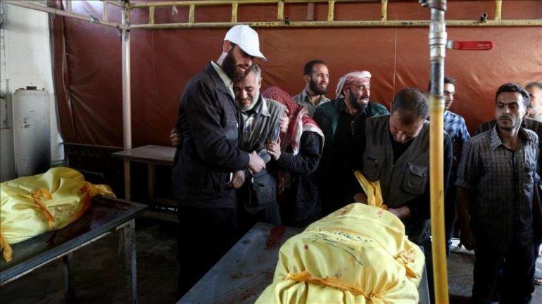 Syrian regime targets Damascus suburb, killing 5