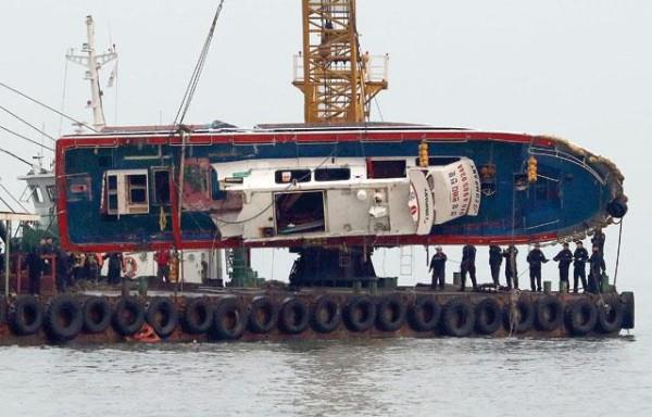 Jordan- Thirteen dead in South Korea fishing boat crash