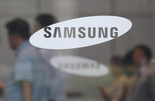 UAE- We don't slow phones with old batteries like Apple: Samsung