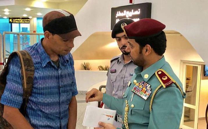 UAE- Ajman Police buy flight ticket for stranded man, give him extra money