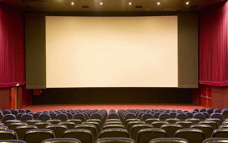 7 people you don't want to be in a Dubai cinema