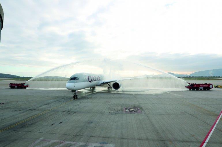 Qatar Airways first airline to fly Airbus A350 to Greece