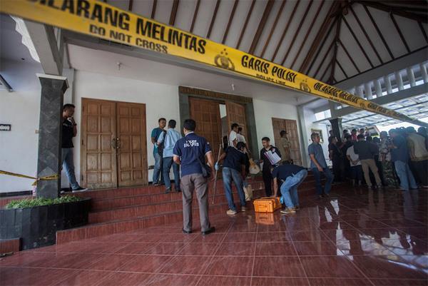 Indonesia church attacker wanted to join IS in Syria