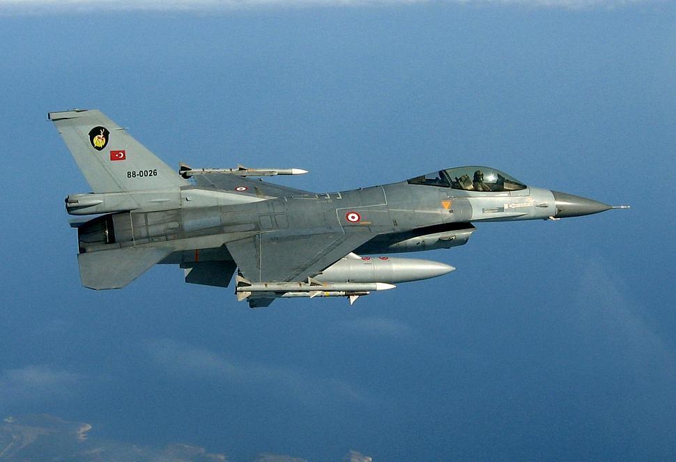 Turkish jets 'neutralize' 3 PKK terrorists in Iraq