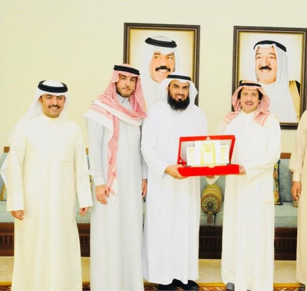 Kuwait aids religious department in Bahrain