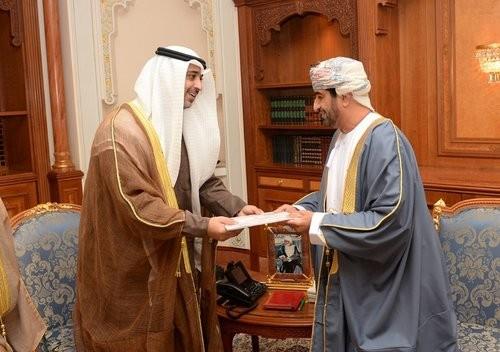 His Majesty the Sultan receives message from Emir of Kuwait
