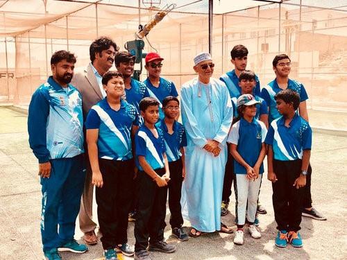 Oman Cricket secretary visits Salalah Youth Cricket Academy