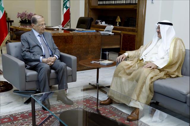 Kuwait- Lebanese Pres. receives letter from His Highness Amir