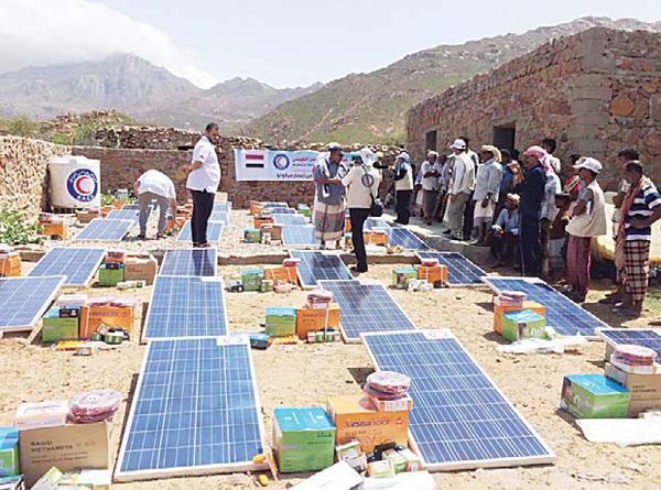 Kuwait installs solar street 'lights' in Yemen's island