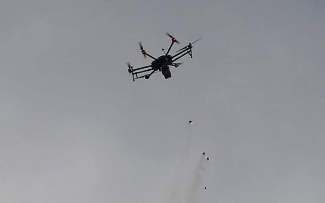 Kuwait- Worshippers surprised by drone