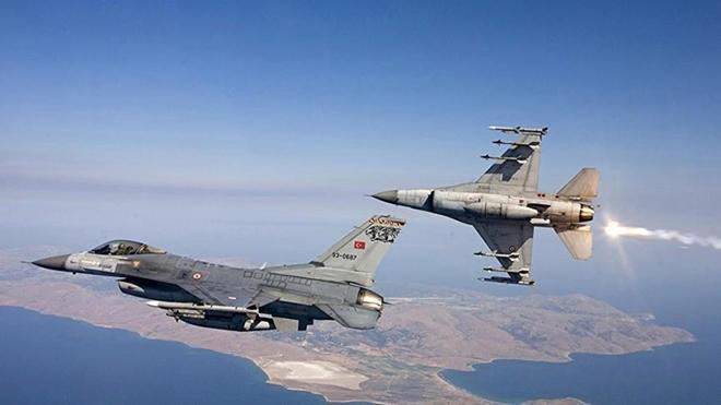 Turkish Air Force conducting military operation in northern Iraq
