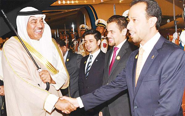 Kuwait- 'Amir's China trip historic, to give ties a major boost'