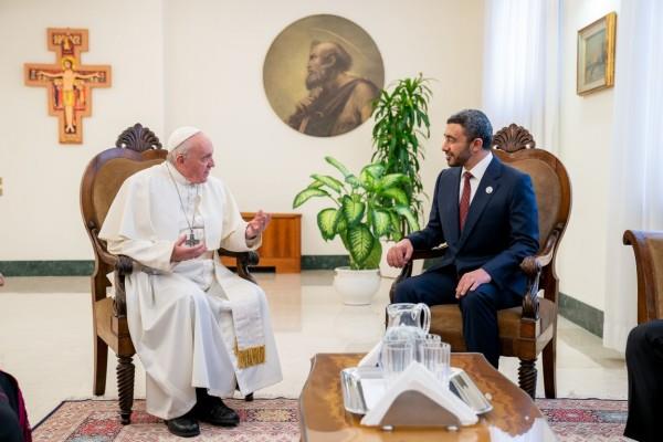 UAE- Mohamed bin Zayed sends message to Pope Francis