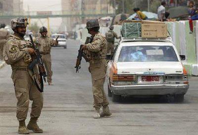 2 security members, IS militant killed in attacks in Iraq