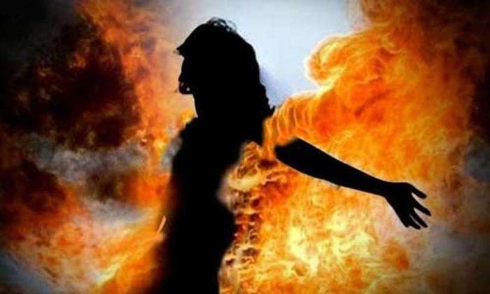 Kuwait - Sri Lankan maid sets herself on fire