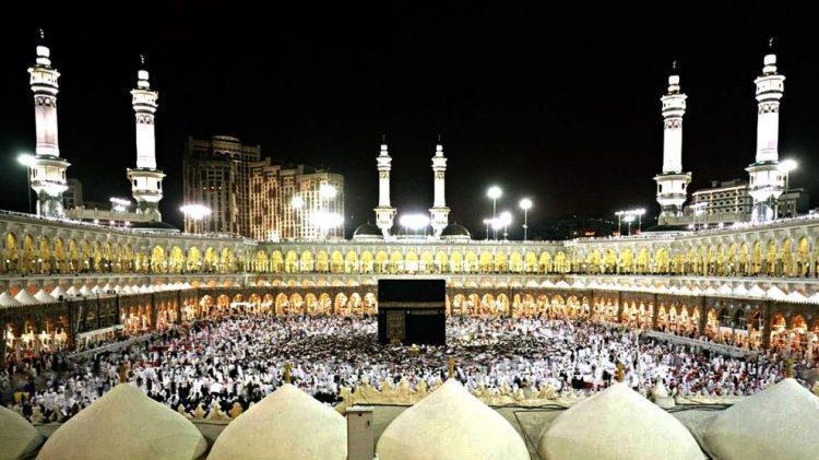 200 000 Pakistanis To Perform Hajj In 2020 Menafn Com