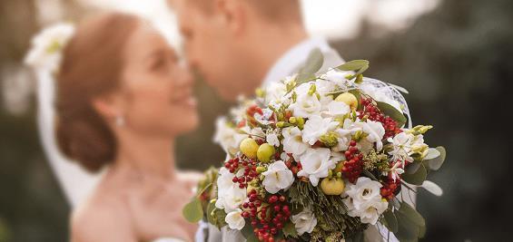 budget wedding supplies