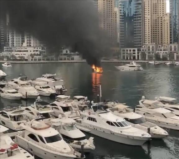 Video: Boat gutted in Dubai Marina fire, no casualties