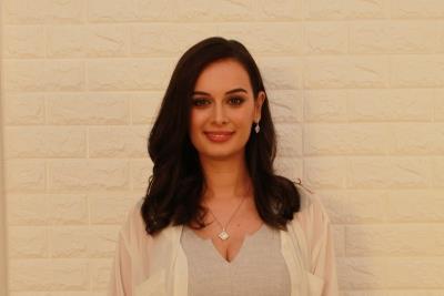 Evelyn Sharma Will Absolutely Wear A Second Hand Wedding Dress