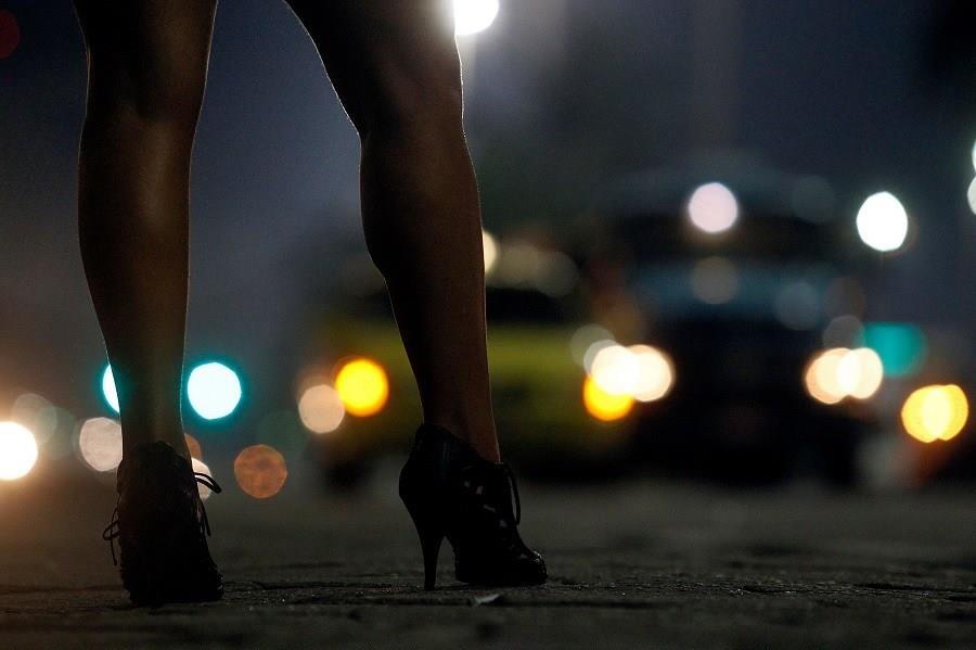 In contact prostitution colombo 