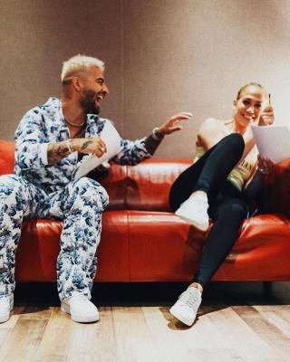 Jennifer Lopez teases new music with Maluma | MENAFN.COM