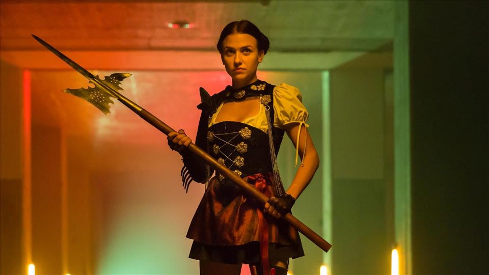 Conoce "Mad Heidi", la película suiza más sangrienta jamás creada (Swissploitation)