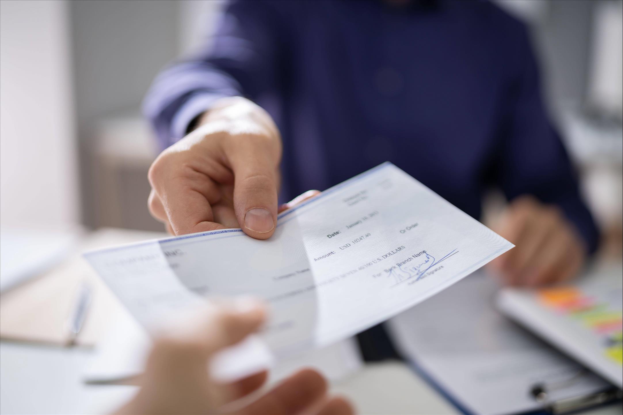 How To Avoid Punishment For Bounced Cheque In UAE MENAFN COM